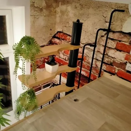 Duplex Studio Bord De